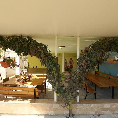 Hotel Happy House Chʼiva Exterior foto